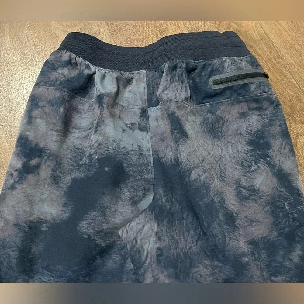 Under Armour Unstoppable Black Grey Camo Joggers Men’s Size Small
